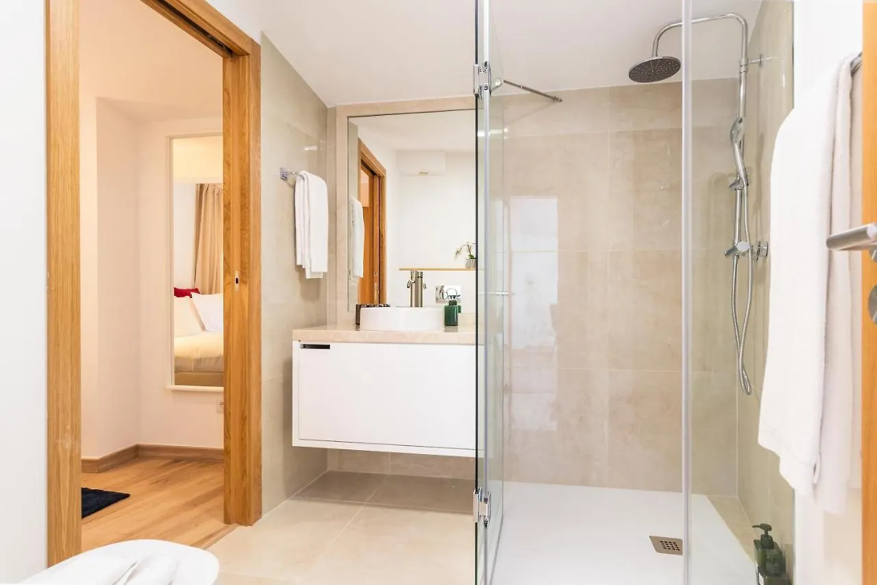 Perfect 1 Bed In Chiado With Terrace And Aircon Apartman Lisboa Portugália